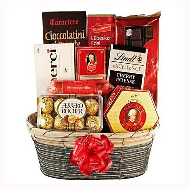 The Sweetvaganza Gift Basket
