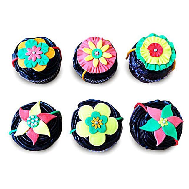 12 Cupcakes of delight Eggless