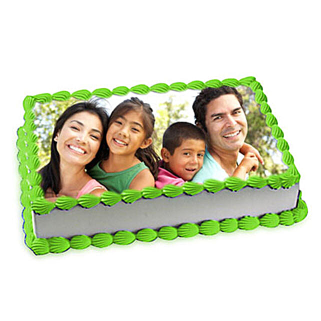 3kg Pineapple Photo Cake Eggless