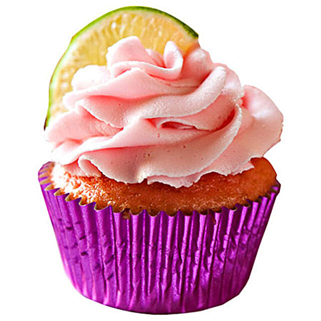 6 Beauty Strawberry Cupcakes by FNP