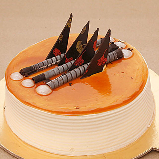 Blonde Caramel Cake Half KG Eggless