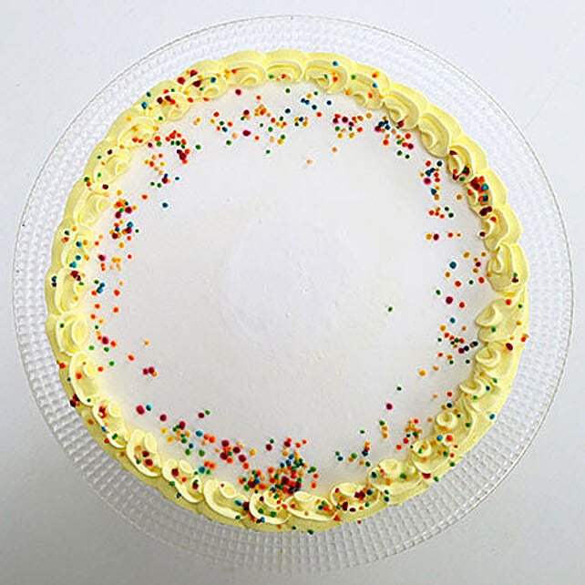 Delicious Butterscotch Cake Half kg Eggless