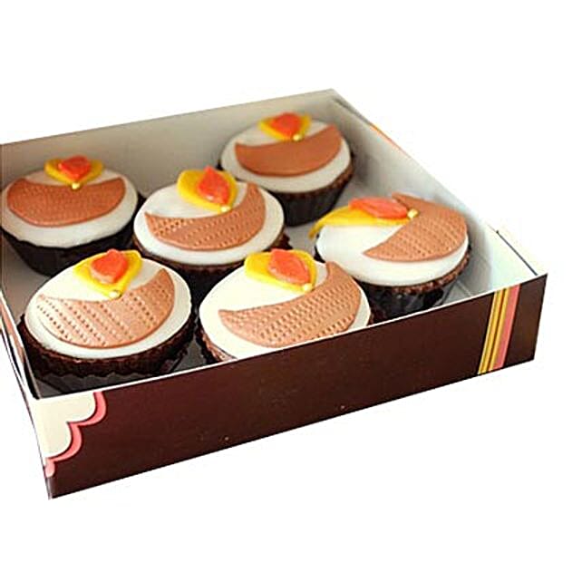 Diya Cupcakes 24 Eggless