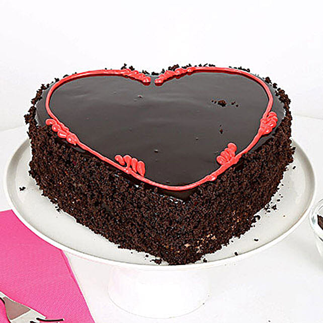 Fabulous Heart Cake 1kg