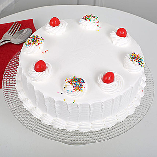 Fresh Vanilla Cake Half kg Eggless