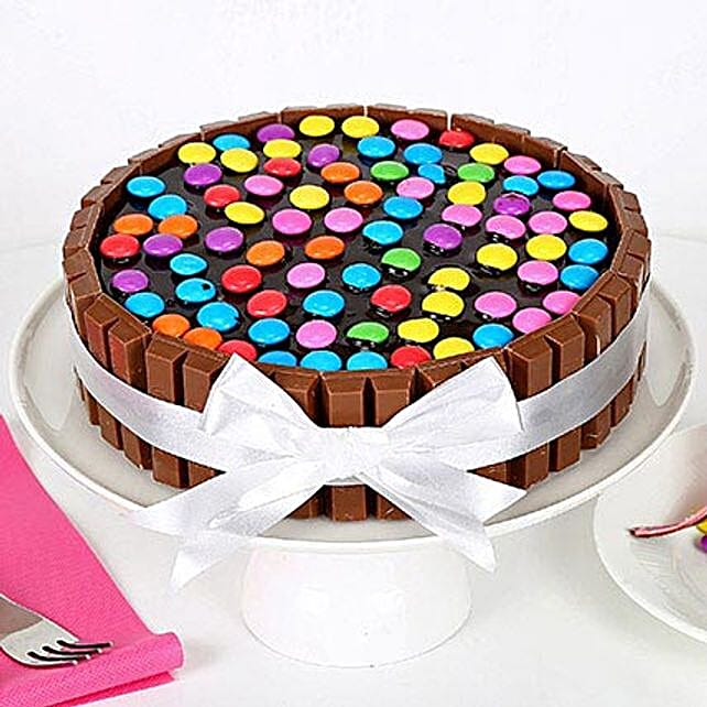 Kit Kat Cake 2kg