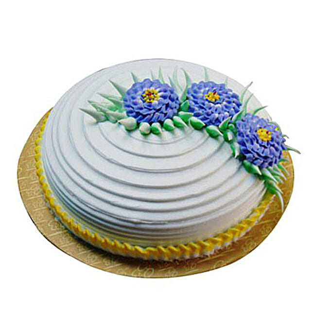 Pineapple Swirl Cake Half kg
