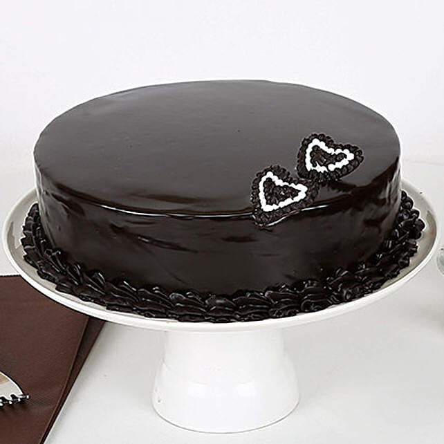Rich Velvety Chocolate Cake 2kg Eggless