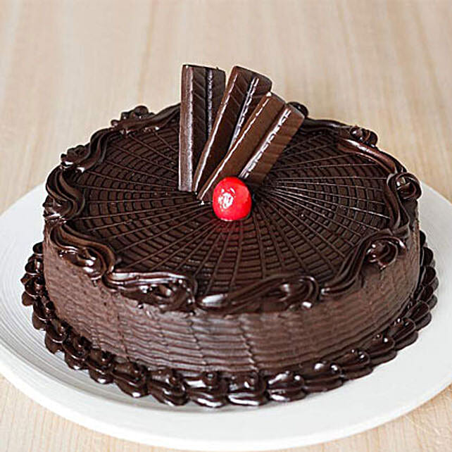 Royal Crunch Cake Half kg
