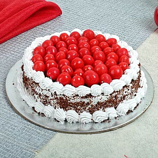 Special Blackforest Cake Half kg