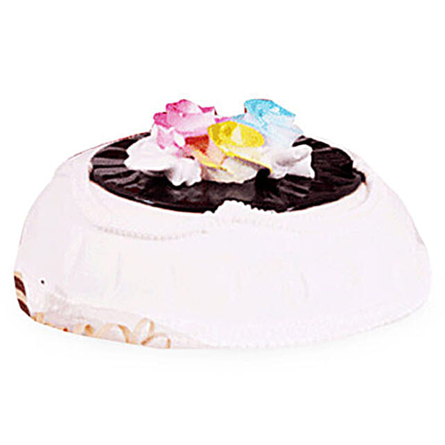 Vanilla Cake Half kg Eggless